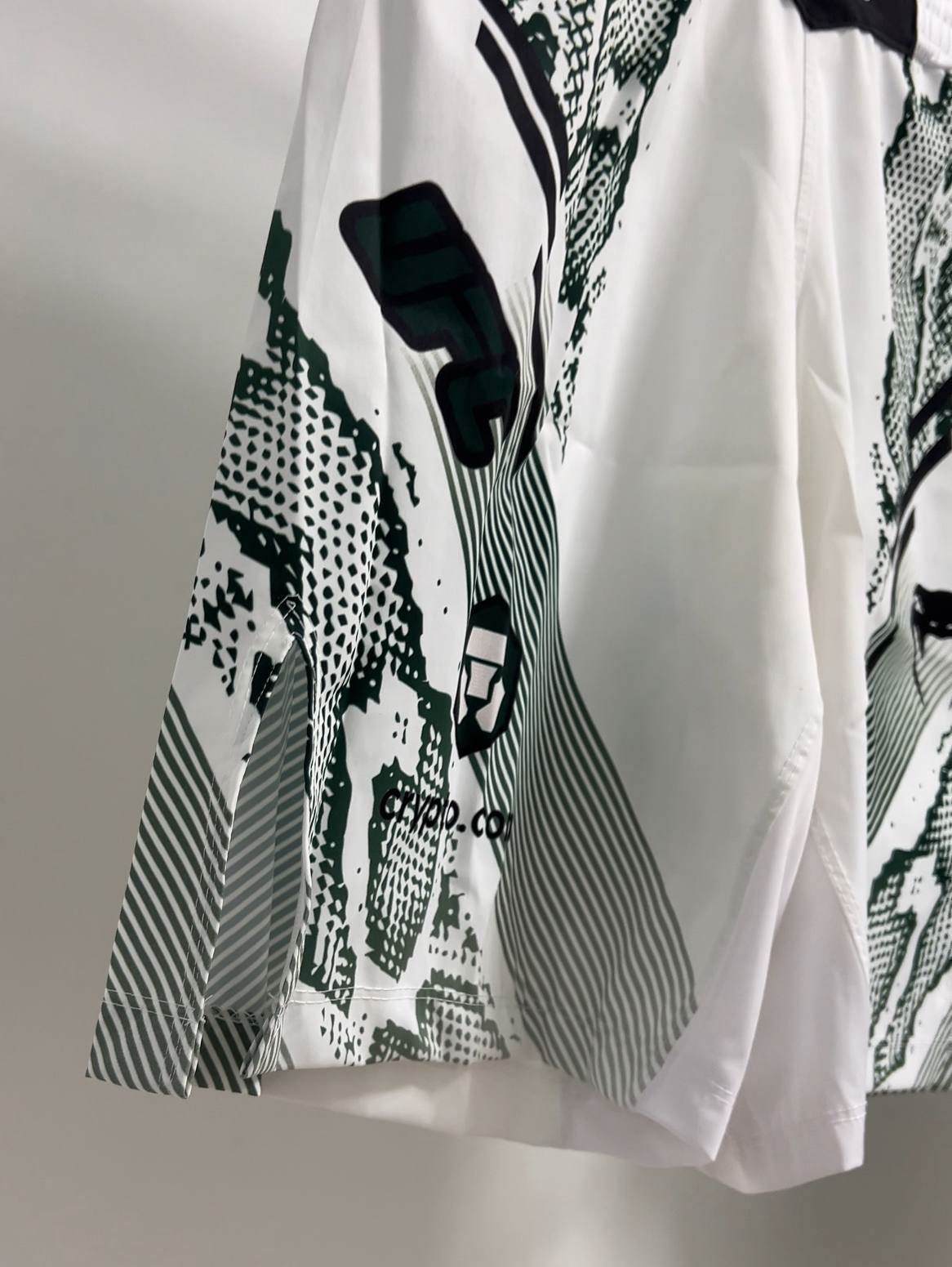 ست فایتری یو اف سی UFC (طرح زمردی)