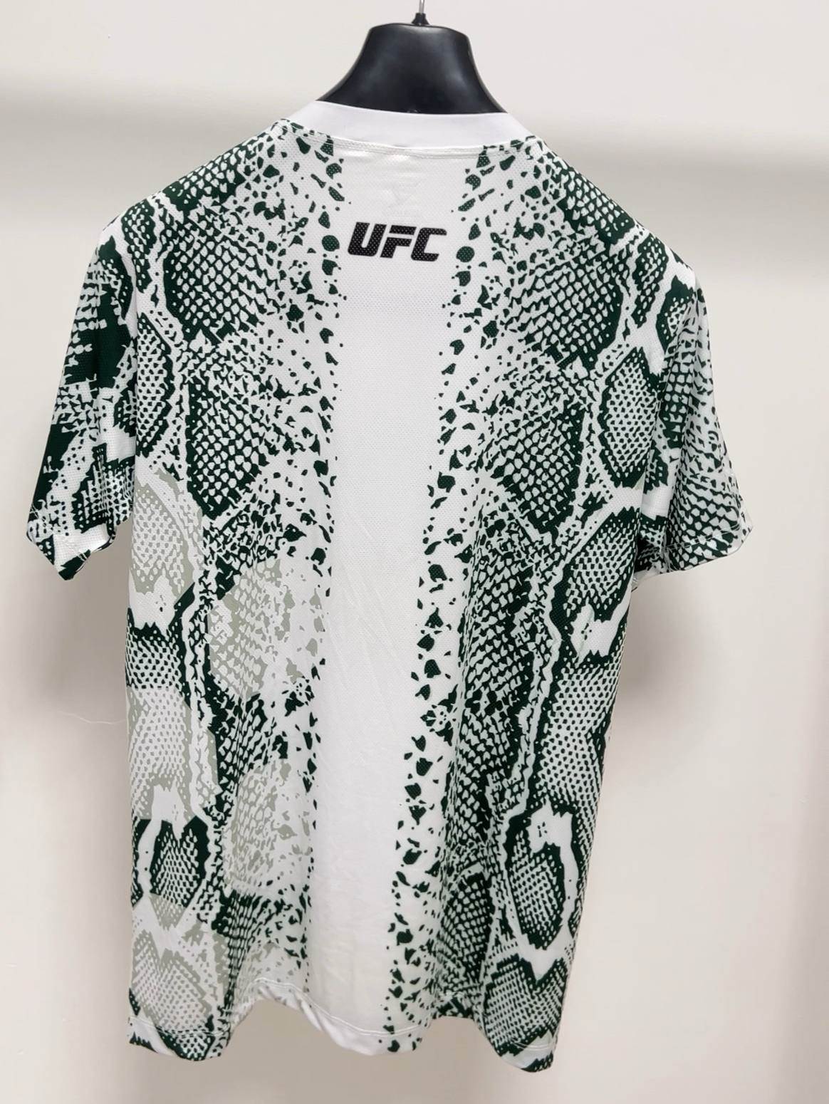 ست فایتری یو اف سی UFC (طرح زمردی)